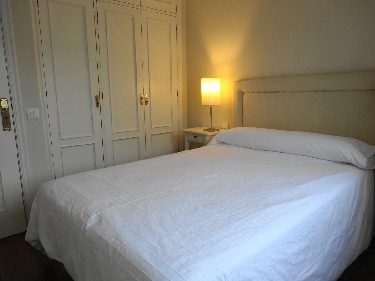 Apartamentos Pontevedra San Salvador de Poio 외부 사진
